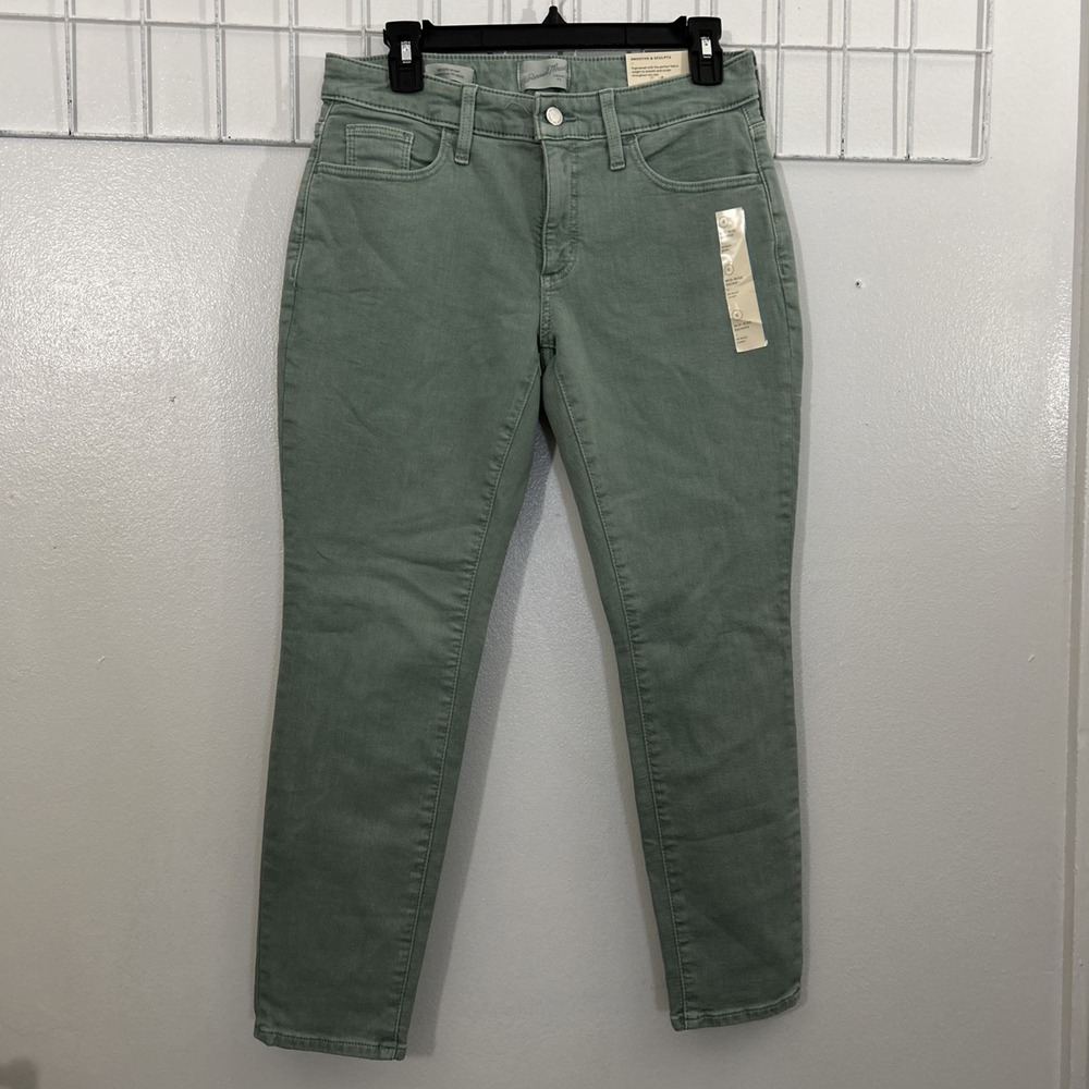 Universal Thread Women 6 Mid-Rise Skinny Short Jeans Green 6270